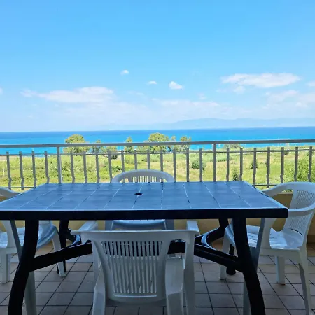 Beverley Apartment - Family Residence Holiday home *