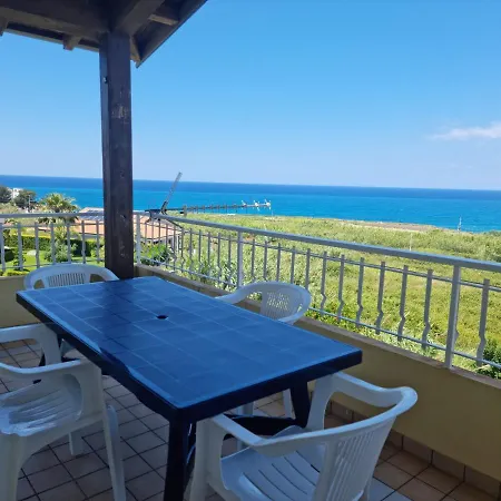 Holiday home Beverley Apartment - Family Residence Briatico